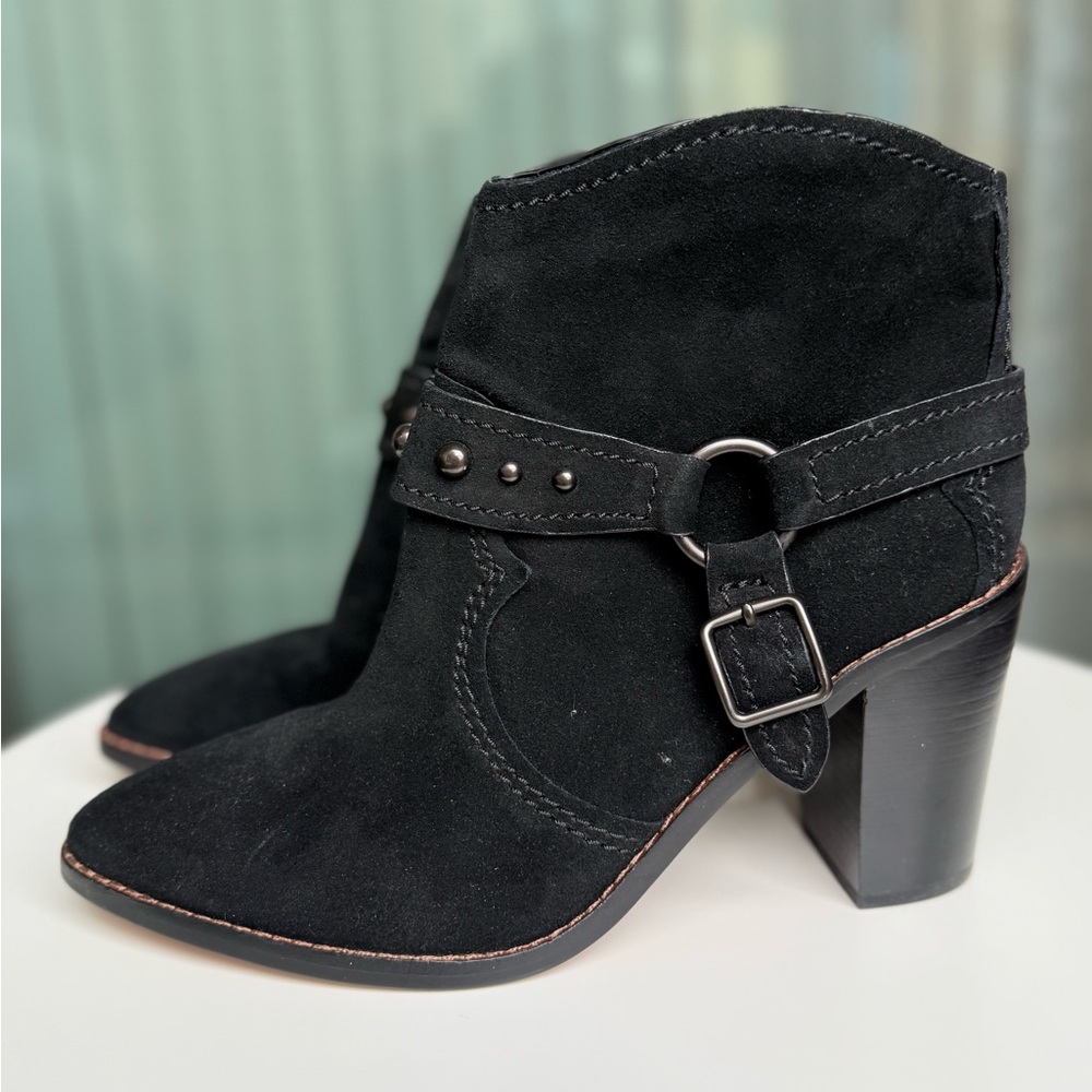 Coach Black Suede Studded Harness Ankle Boots Block Heel Zip Size 10 - Picture 2 of 7